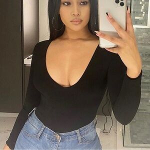 Fashion Nova Low Cut Plunge V-Neck Black Long Sleeve Bodysuit